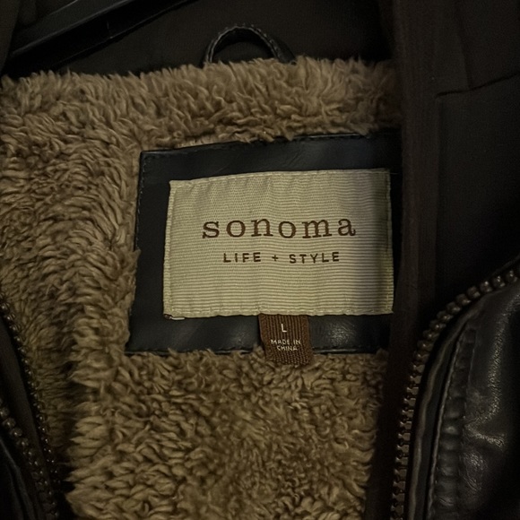 Leather jacket - Picture 4 of 4